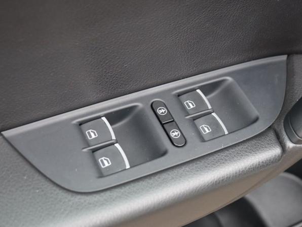 Volkswagen Touareg II с пробегом 2013 года, цена 2 199 000 рублей, 177215 км, внедорожник, Автокод Объявления