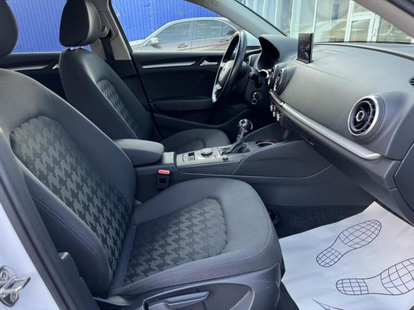 Audi A3 III (8V) с пробегом 2016 года, цена 1 635 000 рублей, 106691 км, седан, Автокод Объявления