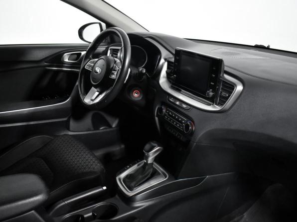 Kia Ceed III с пробегом 2021 года, цена 1 890 000 рублей, 78000 км, универсал, Автокод Объявления