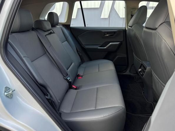 Toyota RAV4 V (XA50) с пробегом 2026 года, цена 4 280 000 рублей, 34 км, внедорожник, Автокод Объявления