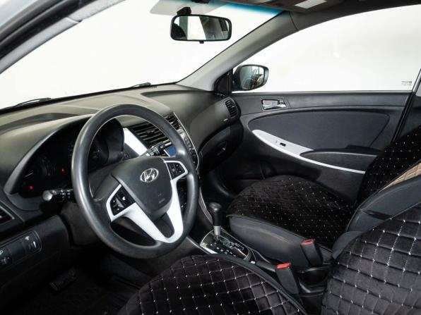 Hyundai Solaris I с пробегом 2011 года, цена 870 000 рублей, 98000 км, седан, Автокод Объявления