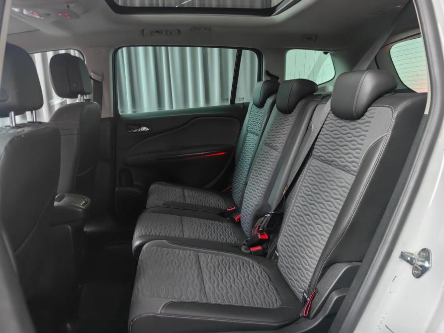 Opel Zafira C Москва  - изображение 11