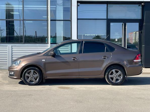 Volkswagen Polo V Рестайлинг с пробегом 2016 года, цена 850 000 рублей, 165500 км, седан, Автокод Объявления