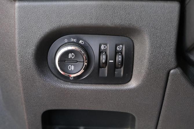 Opel Corsa D Рестайлинг II с пробегом 2012 года, цена 529 000 рублей, 141750 км, хэтчбек, Автокод Объявления