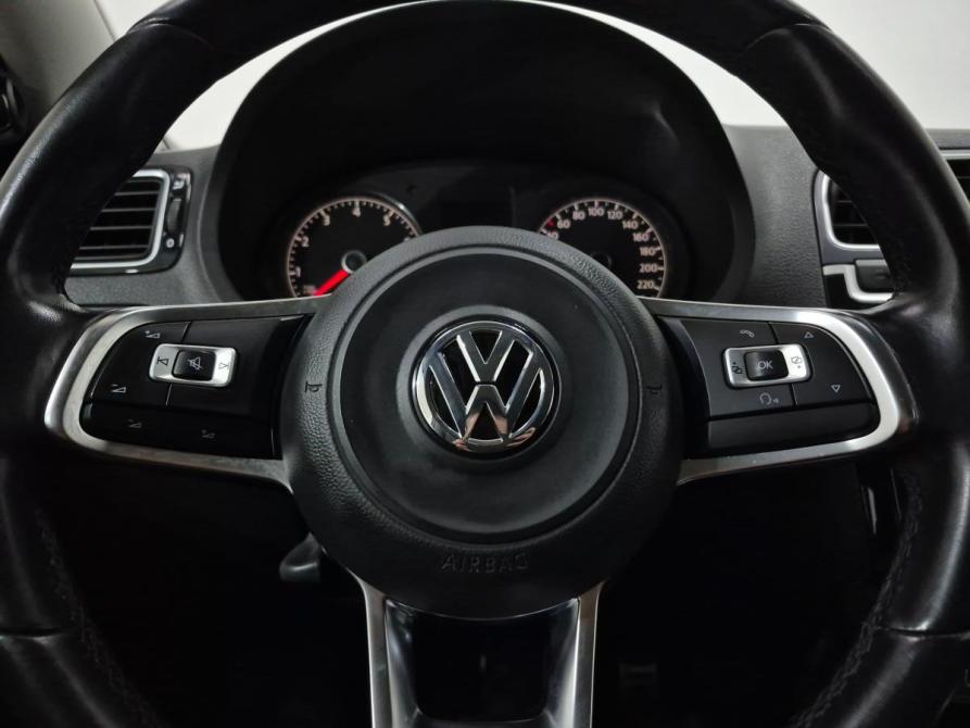 Volkswagen Polo V Рестайлинг Альметьевск  - изображение 24