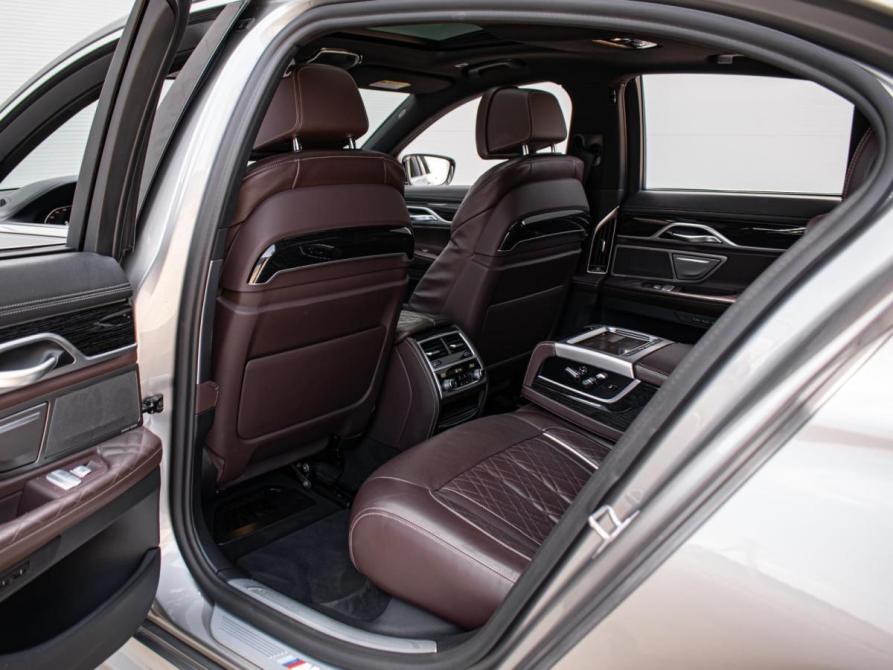 BMW 7 серии VI (G11/G12) Рестайлинг Краснодар  - изображение 11