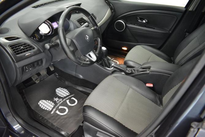 Renault Fluence I с пробегом 2012 года, цена 579 000 рублей, 211000 км, седан, Автокод Объявления