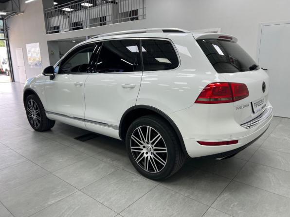 Volkswagen Touareg II с пробегом 2012 года, цена 1 700 000 рублей, 180889 км, внедорожник, Автокод Объявления