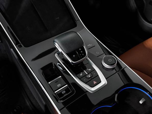 Omoda C5 I с пробегом 2023 года, цена 1 845 000 рублей, 14724 км, внедорожник, Автокод Объявления