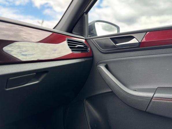 Volkswagen Polo VI с пробегом 2021 года, цена 1 990 000 рублей, 98429 км, лифтбек, Автокод Объявления