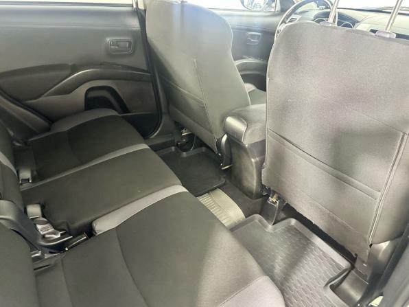 Mitsubishi Outlander II Рестайлинг с пробегом 2011 года, цена 960 000 рублей, 172122 км, внедорожник, Автокод Объявления
