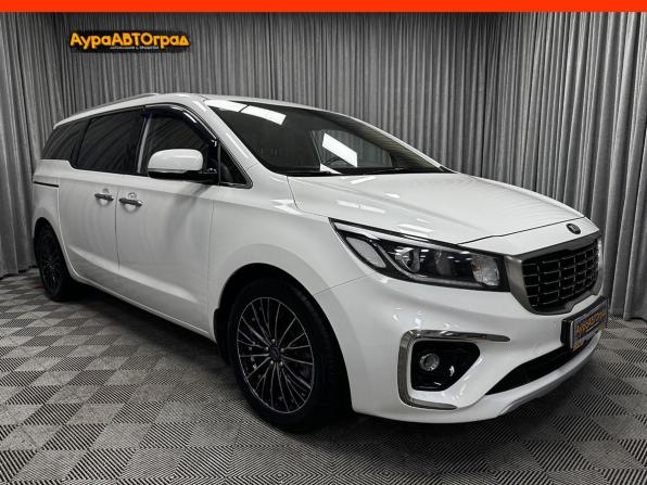 Kia Carnival III с пробегом 2018 года, цена 2 610 000 рублей, 132621 км, минивэн, Автокод Объявления
