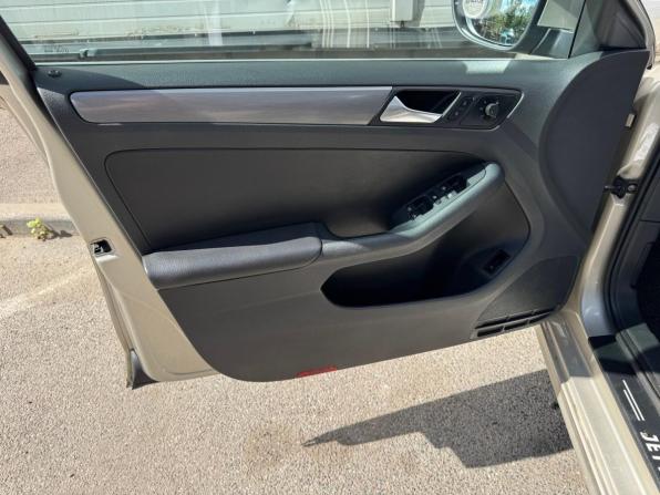 Volkswagen Jetta VI с пробегом 2012 года, цена 799 000 рублей, 206977 км, седан, Автокод Объявления