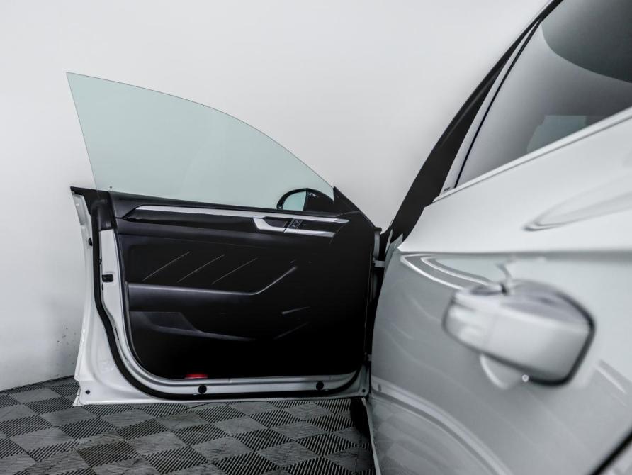 Volkswagen Passat CC II Рестайлинг Санкт-Петербург  - изображение 14