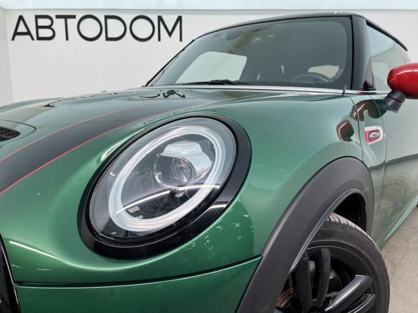 Mini Hatch III (F55/F56) Рестайлинг с пробегом 2020 года, цена 2 790 000 рублей, 54102 км, хэтчбек, Автокод Объявления
