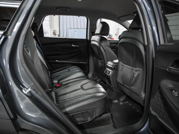 Hyundai Santa Fe IV Рестайлинг с пробегом 2021 года, цена 3 700 000 рублей, 105684 км, внедорожник, Автокод Объявления
