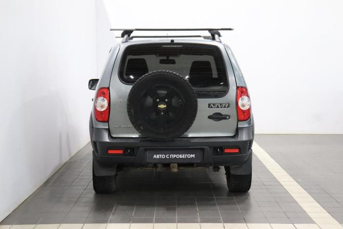 Chevrolet Niva I Рестайлинг с пробегом 2015 года, цена 487 000 рублей, 142620 км, внедорожник, Автокод Объявления