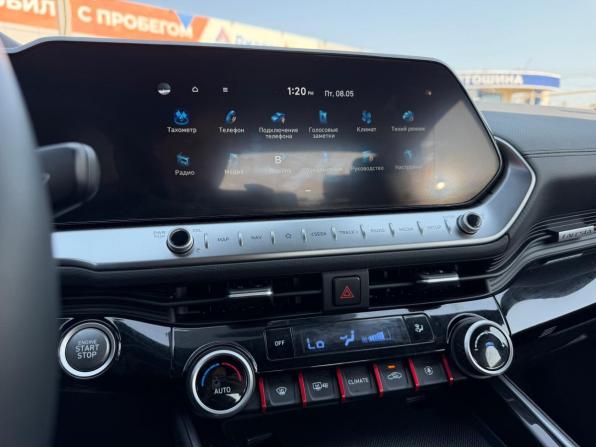 Hyundai Lafesta I Рестайлинг с пробегом 2023 года, цена 2 560 000 рублей, 42900 км, седан, Автокод Объявления