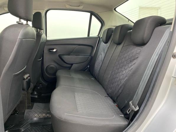 Renault Logan II с пробегом 2015 года, цена 750 000 рублей, 88155 км, седан, Автокод Объявления