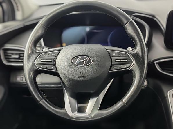 Hyundai Santa Fe IV Рестайлинг с пробегом 2021 года, цена 3 549 000 рублей, 141715 км, внедорожник, Автокод Объявления