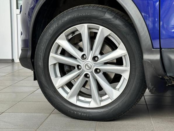 Nissan Qashqai II с пробегом 2017 года, цена 1 820 000 рублей, 93680 км, внедорожник, Автокод Объявления