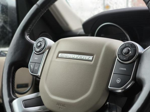 Land Rover Discovery V с пробегом 2017 года, цена 3 420 000 рублей, 207947 км, внедорожник, Автокод Объявления