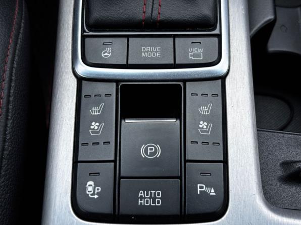 Kia Optima IV Рестайлинг с пробегом 2018 года, цена 2 100 000 рублей, 114553 км, седан, Автокод Объявления