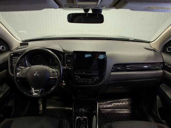 Mitsubishi Outlander III Рестайлинг 3 с пробегом 2019 года, цена 2 295 000 рублей, 110235 км, внедорожник, Автокод Объявления
