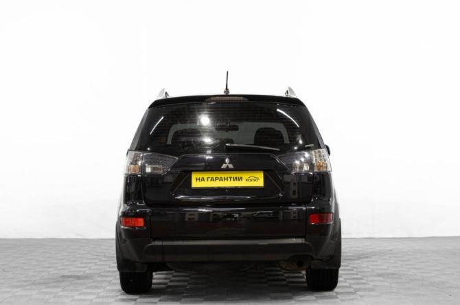 Mitsubishi Outlander II Рестайлинг с пробегом 2010 года, цена 1 349 000 рублей, 198000 км, внедорожник, Автокод Объявления