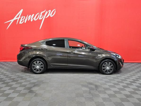 Hyundai Elantra V (MD) Рестайлинг с пробегом 2015 года, цена 980 000 рублей, 198659 км, седан, Автокод Объявления