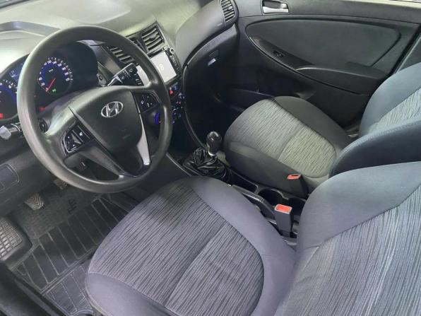 Hyundai Solaris I Рестайлинг с пробегом 2014 года, цена 557 000 рублей, 263842 км, седан, Автокод Объявления
