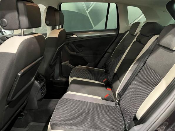 Volkswagen Tiguan II с пробегом 2019 года, цена 2 940 000 рублей, 53945 км, внедорожник, Автокод Объявления