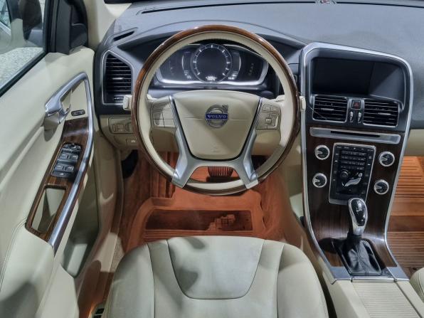 Volvo XC60 I Рестайлинг с пробегом 2014 года, цена 1 799 000 рублей, 199920 км, внедорожник, Автокод Объявления