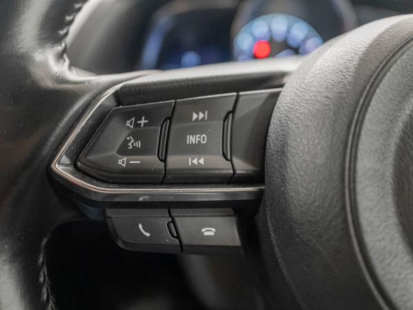 Mazda Axela III Рестайлинг с пробегом 2018 года, цена 1 435 000 рублей, 138790 км, хэтчбек, Автокод Объявления