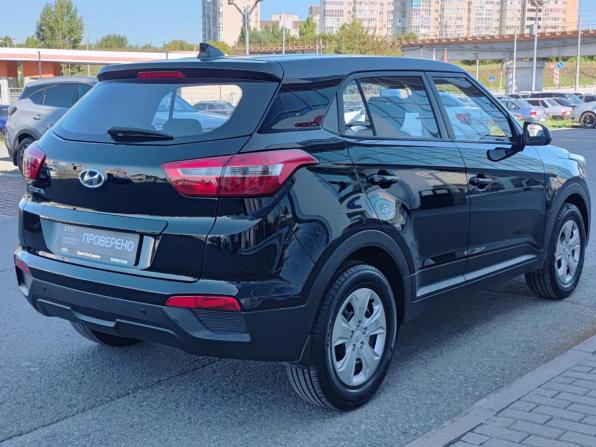 Hyundai Creta I с пробегом 2018 года, цена 1 674 000 рублей, 121054 км, внедорожник, Автокод Объявления