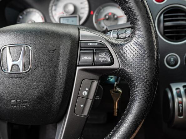 Honda Pilot II Рестайлинг с пробегом 2012 года, цена 2 150 000 рублей, 169281 км, внедорожник, Автокод Объявления