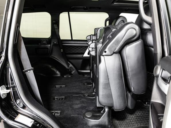 Toyota Land Cruiser 200 Series Рестайлинг 2 с пробегом 2017 года, цена 5 499 000 рублей, 214151 км, внедорожник, Автокод Объявления