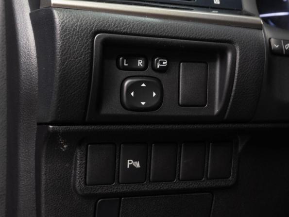 Lexus ES VI Рестайлинг с пробегом 2017 года, цена 2 699 000 рублей, 119245 км, седан, Автокод Объявления