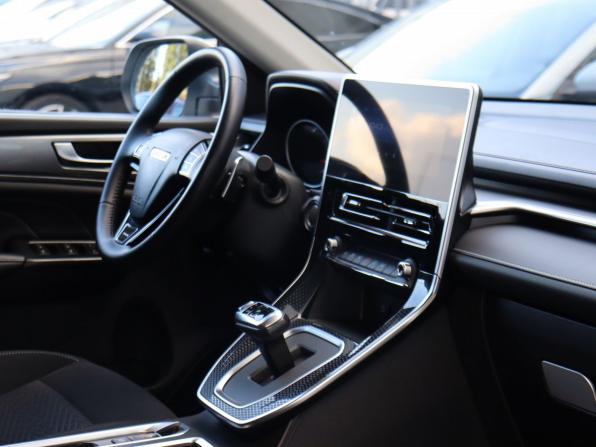 Haval M6 II с пробегом 2024 года, цена 1 900 000 рублей, 55732 км, внедорожник, Автокод Объявления