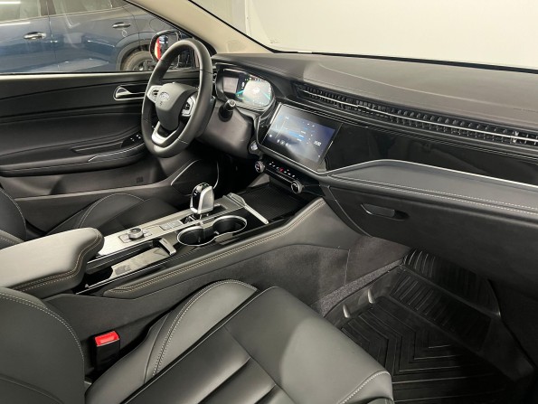 Omoda S5 с пробегом 2023 года, цена 2 150 000 рублей, 409 км, седан, Автокод Объявления