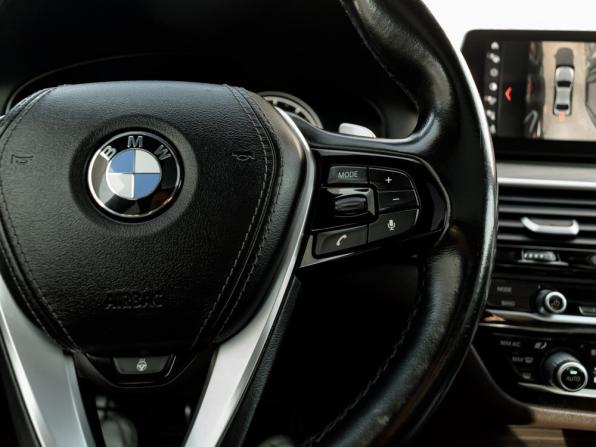 BMW 5 серии VII (G30/G31/G38) с пробегом 2017 года, цена 3 480 000 рублей, 128792 км, седан, Автокод Объявления