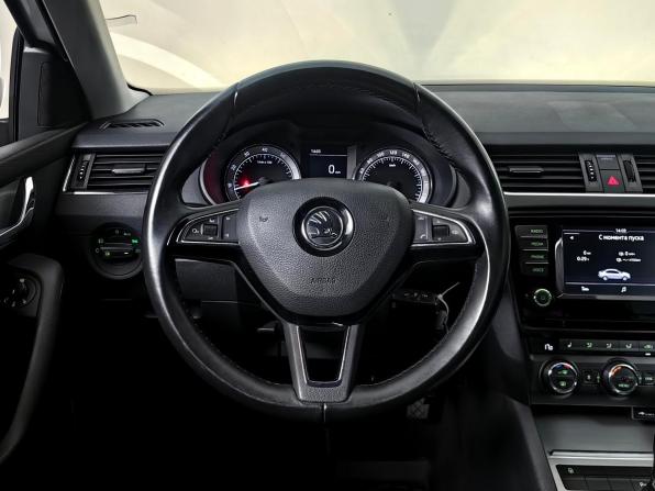 Skoda Octavia III (A7) с пробегом 2016 года, цена 1 555 000 рублей, 93011 км, лифтбек, Автокод Объявления
