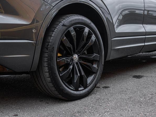 Volkswagen Touareg III с пробегом 2019 года, цена 4 299 000 рублей, 149183 км, внедорожник, Автокод Объявления