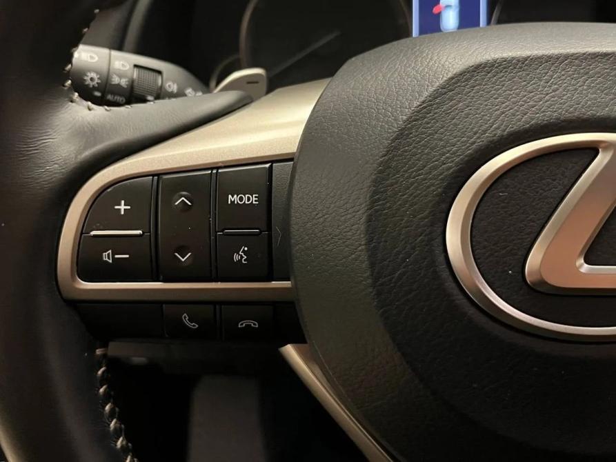 Lexus RX IV Рестайлинг Челябинск  - изображение 16