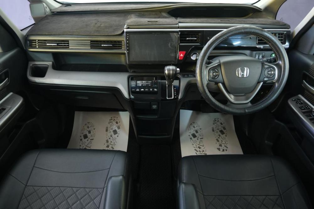 Honda Stepwgn V Омск  - изображение 14