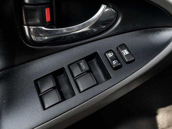 Toyota RAV4 III (XA30) Рестайлинг с пробегом 2011 года, цена 1 320 000 рублей, 251182 км, внедорожник, Автокод Объявления