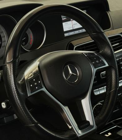 Mercedes-Benz C-Класс III (W204) Рестайлинг с пробегом 2013 года, цена 1 425 000 рублей, 251822 км, купе, Автокод Объявления