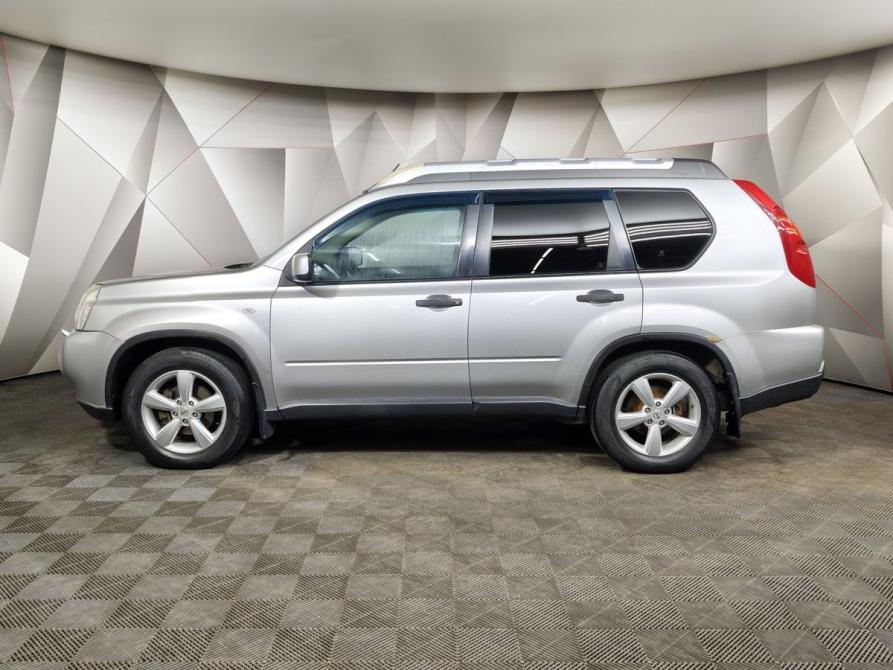 Nissan X-Trail II Москва  - изображение 4