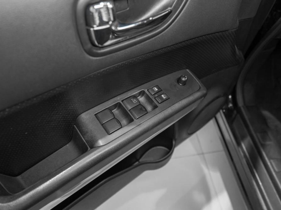 Nissan X-Trail II Москва  - изображение 13