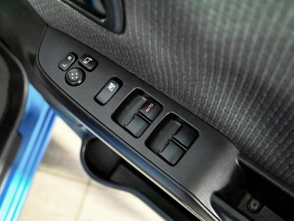 Suzuki Solio III с пробегом 2019 года, цена 980 000 рублей, 109027 км, минивэн, Автокод Объявления